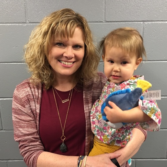 Hi! I'm Heidi. - Picture 7 of 8